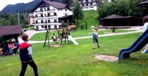 táborok