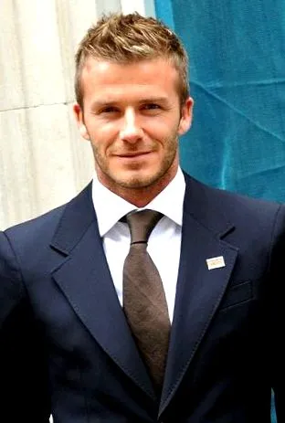účesov