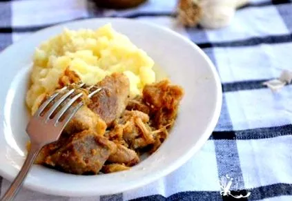 pörkölt