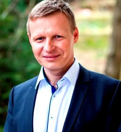 vissza segíthet