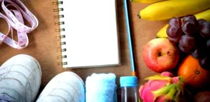 бутилирана вода зеленчуци плодове