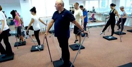 într-o poziție sistem