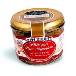 черен
