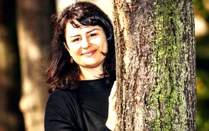 това