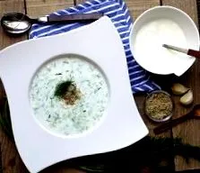 бяло кисело таратор