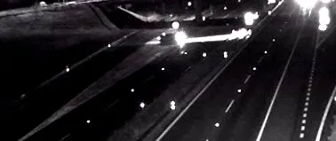 розвернувся