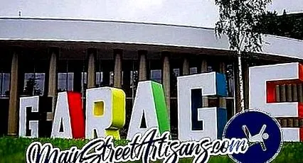 туди