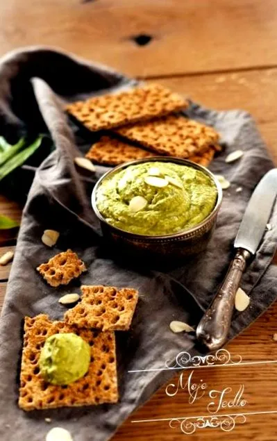 ușuri hummus