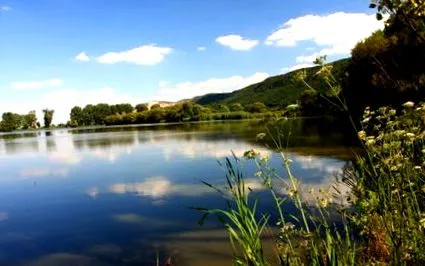 iazurile Iazurile Hrhovské