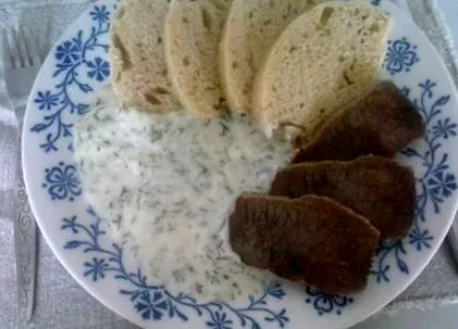 marhahússal galuskával