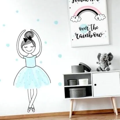 ballerina perete