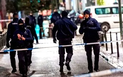 explozivi poliția