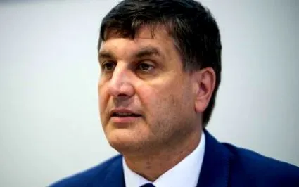 construiască romi