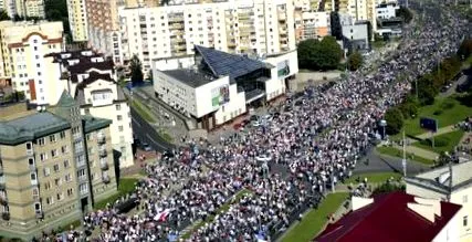 desfășurat desfășurat