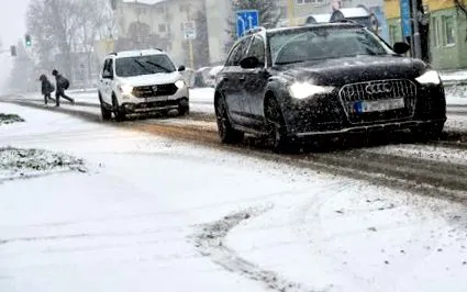 предупреждава снеговалежи