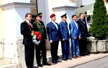 reprezentant ambasadei