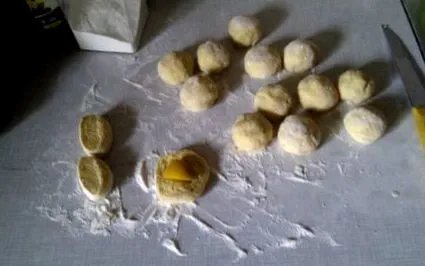 cartofi fructe