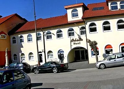 hotel arkádia