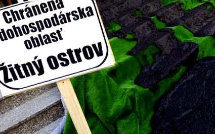 găsit microplastice
