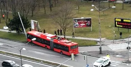 troleibuz troleibuz