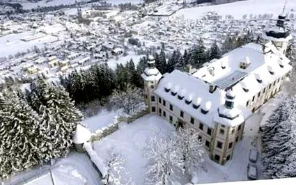 jufa schloss