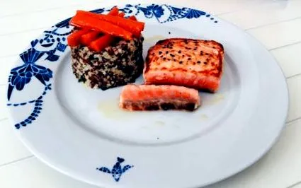 salată quinoa