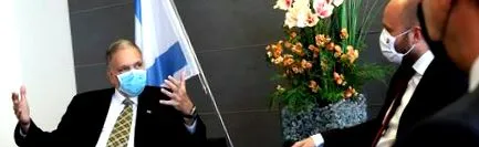tárgyalt