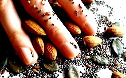 vitamine unghii