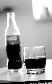 albastru cola