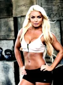 mandy acasă