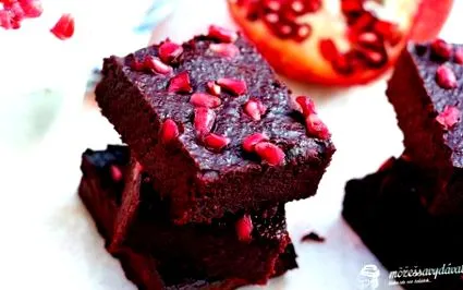 brownie roșie