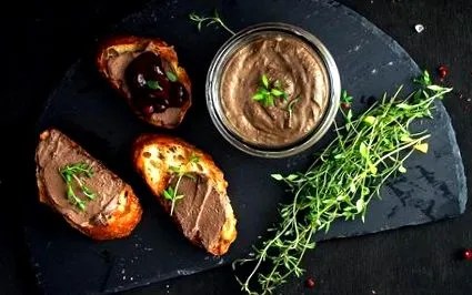 pate casă