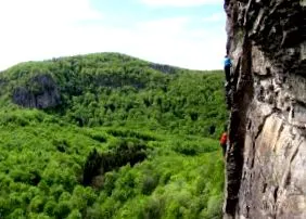 pentru alpinism