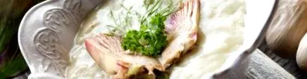 кутия около