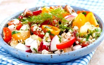 salată brânză