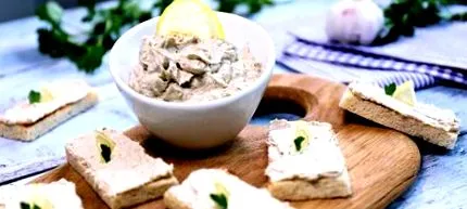 răspândită pâine prăjită