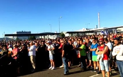 konzervatív jöttek