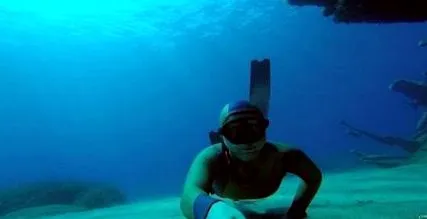 scufundare