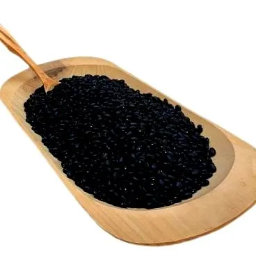 черен