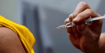 ізраїль вакцинувати