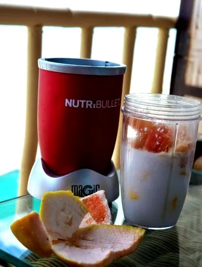 pomelo smoothie
