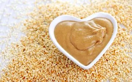 mogyoró-halva