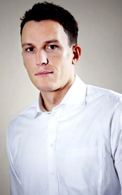 предстои