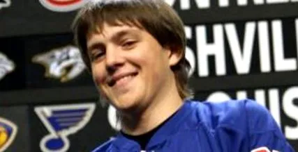 млад