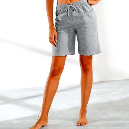 Pantaloni scurți