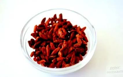 către