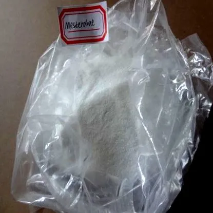 producători