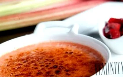 rubarbă