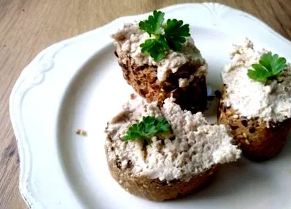 ricotta-hrean sfat