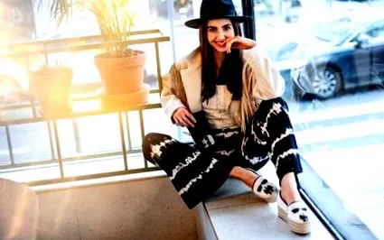 pantaloni pantofi